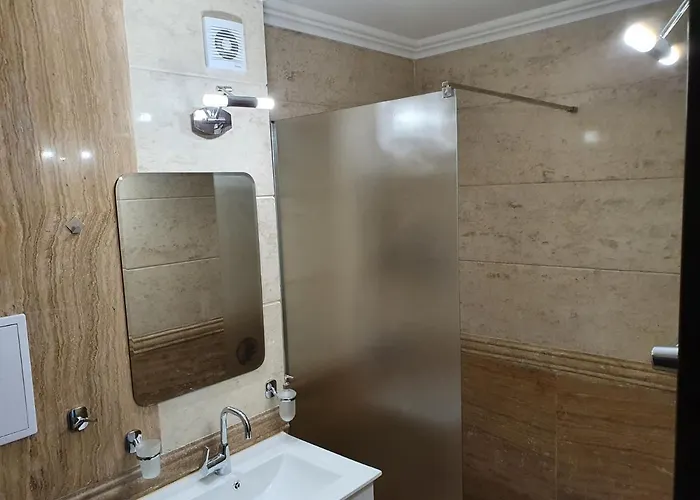 за гости ,,1в-15