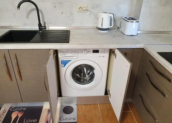 за гости ,,1в-15